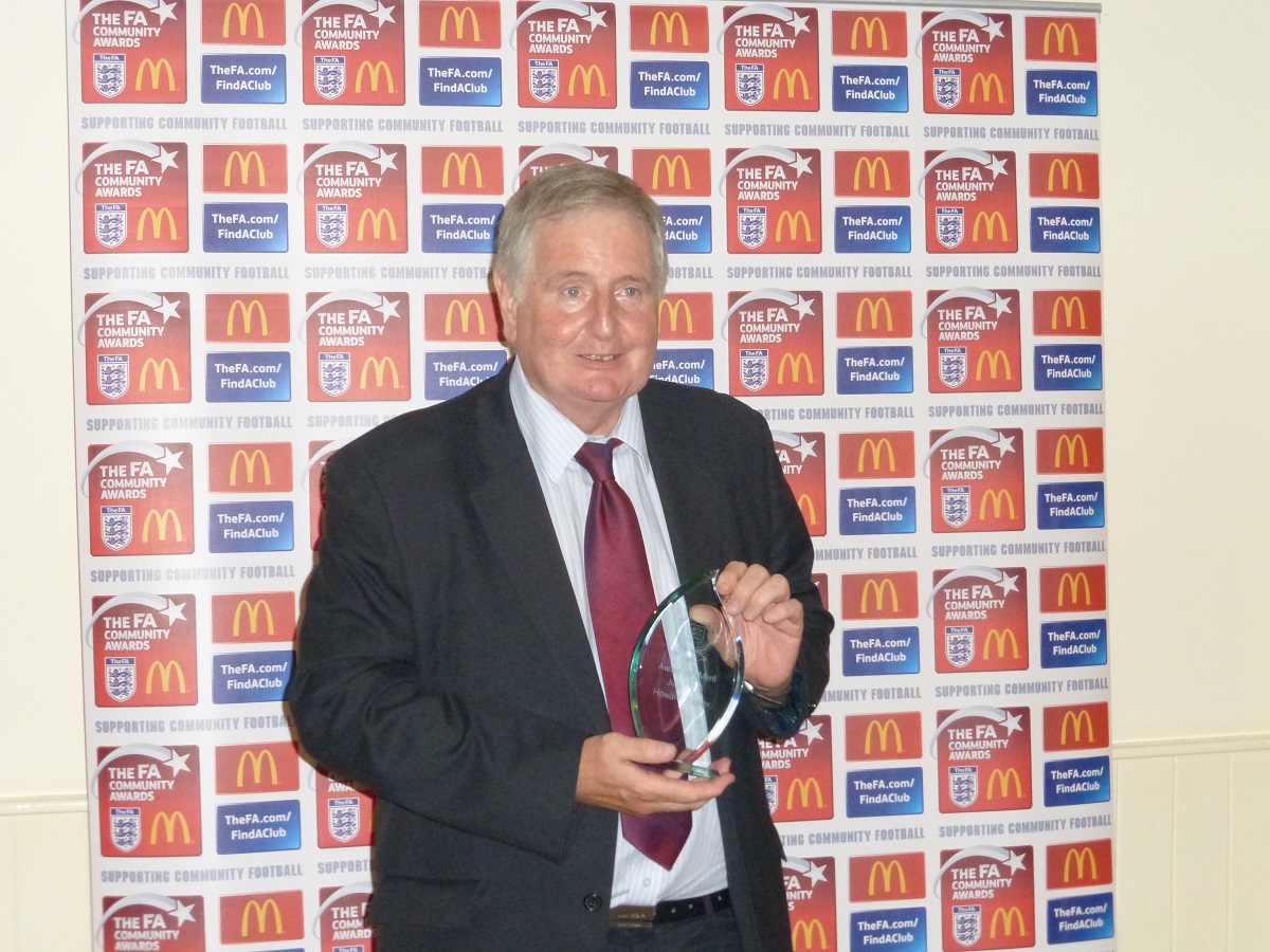 Howard Parker scoops 40 year service award