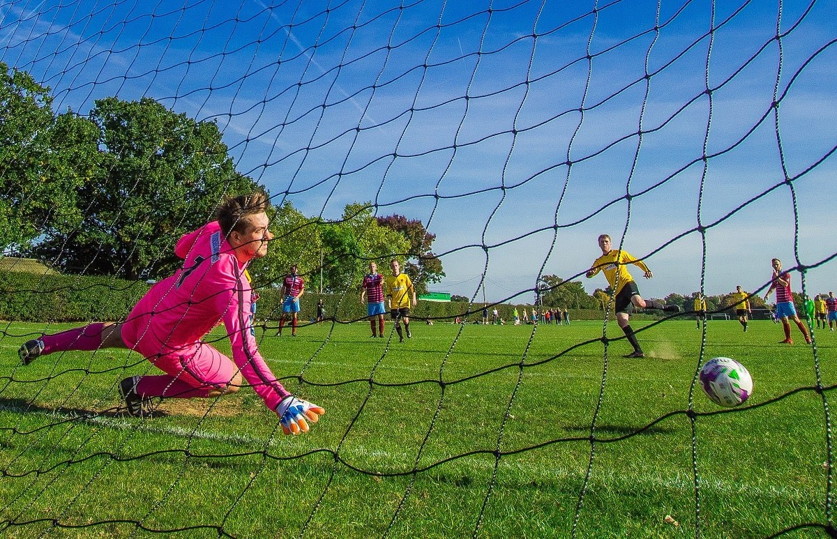 WEEK 5 REVIEW: Round-up of Saturday's league and cup action